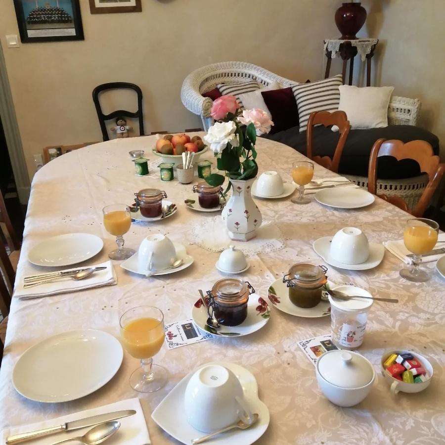 La Jariette Bed & Breakfast Airvault Ngoại thất bức ảnh